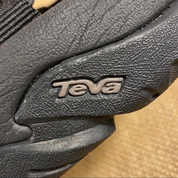 💰SOLD💰 Teva Sandals black size 12 - Picture 5 of 9